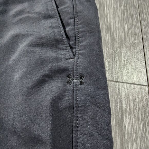 Under Armour Shorts Mens Adult 36 Black Chino Casual Lightweight Outdoors - Picture 2 of 9